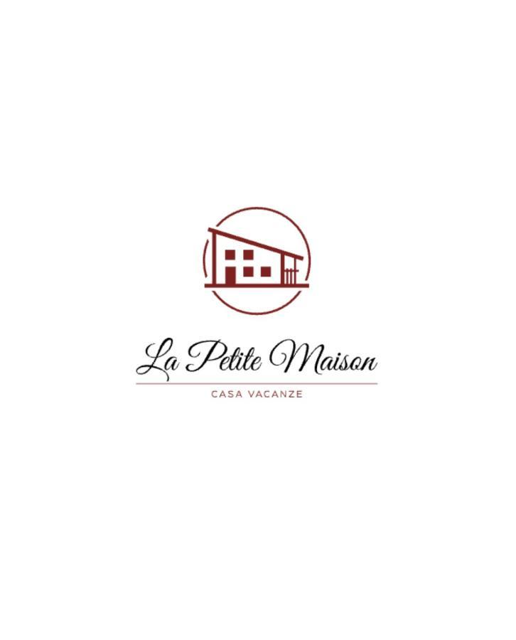 La Petite Maison Augusta Bagian luar foto